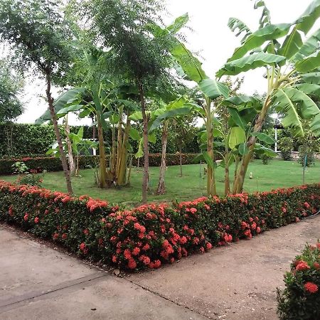 C&H Casa Campestre El Oasis Ricaurte Girardot Bed and Breakfast Εξωτερικό φωτογραφία