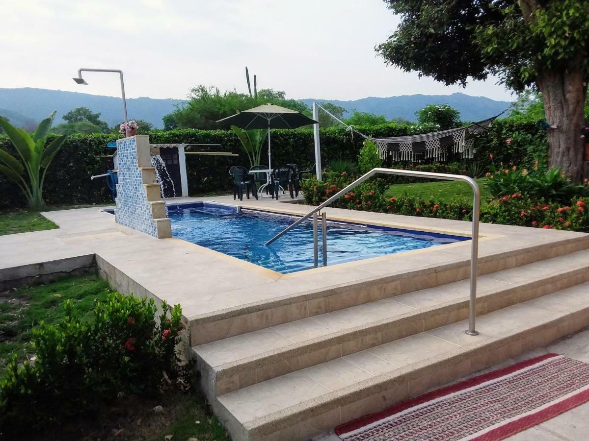 C&H Casa Campestre El Oasis Ricaurte Girardot Bed and Breakfast Εξωτερικό φωτογραφία