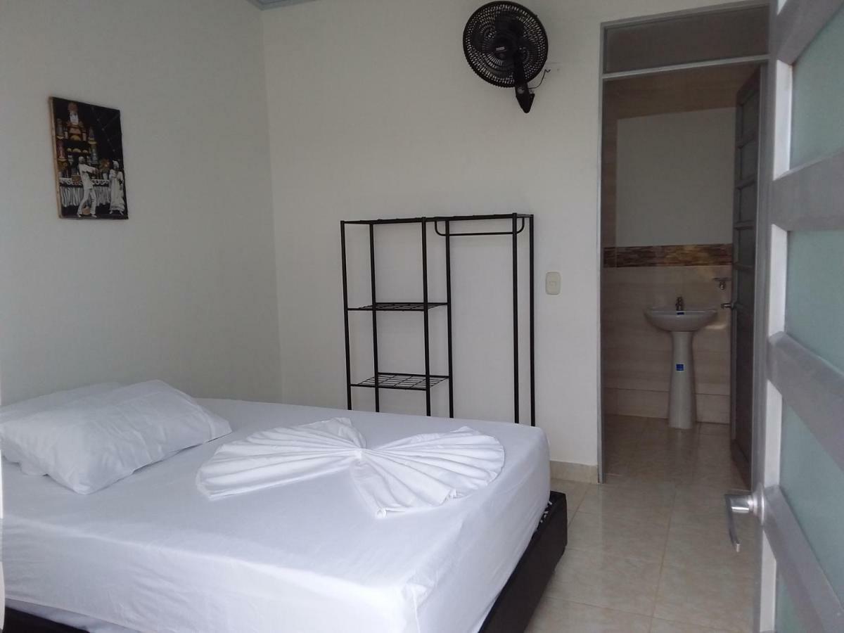 C&H Casa Campestre El Oasis Ricaurte Girardot Bed and Breakfast Εξωτερικό φωτογραφία