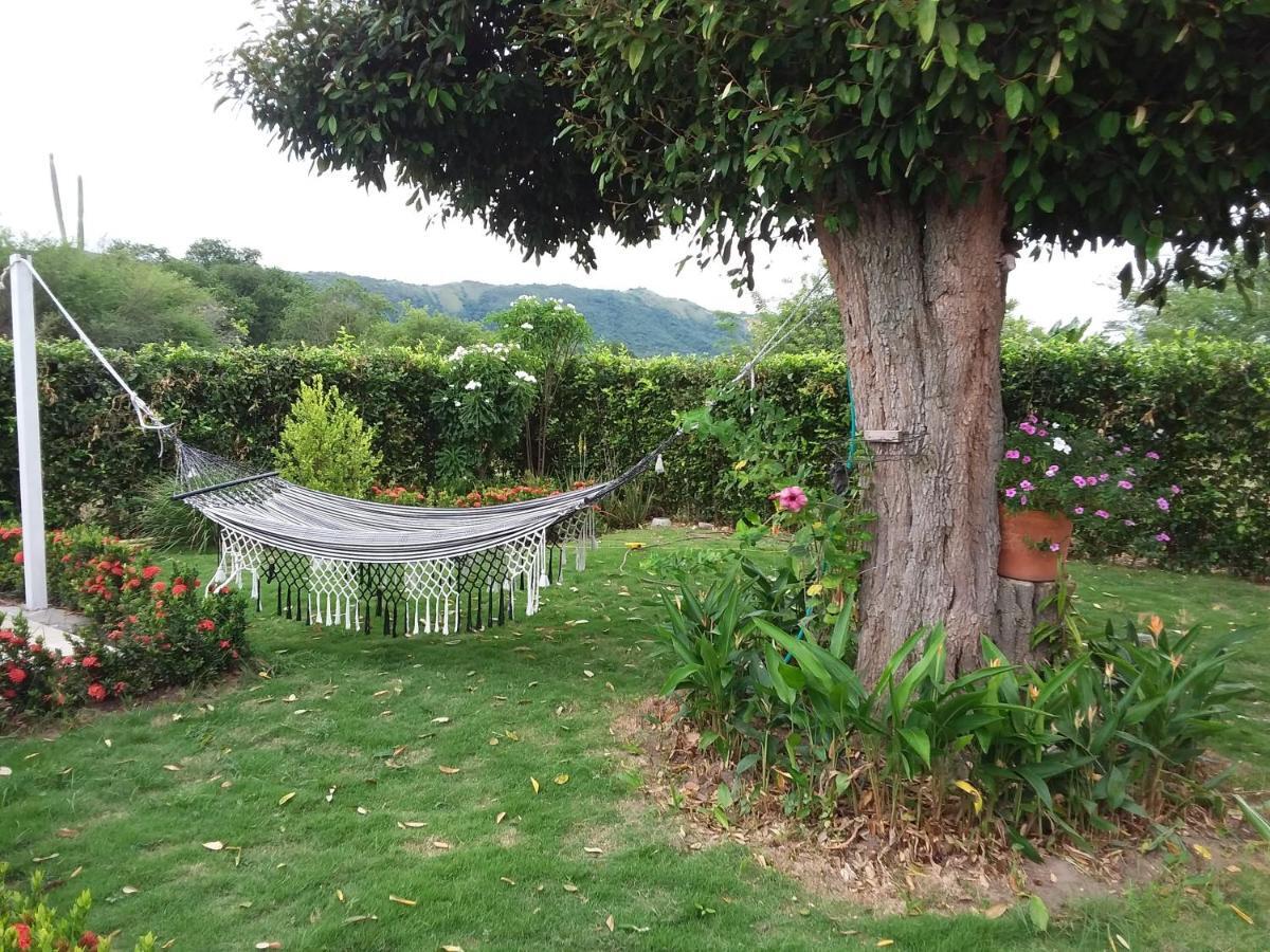 C&H Casa Campestre El Oasis Ricaurte Girardot Bed and Breakfast Εξωτερικό φωτογραφία